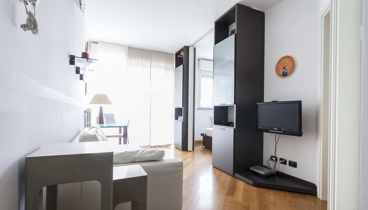Italianway-Colletta Apartment Milan Luaran gambar